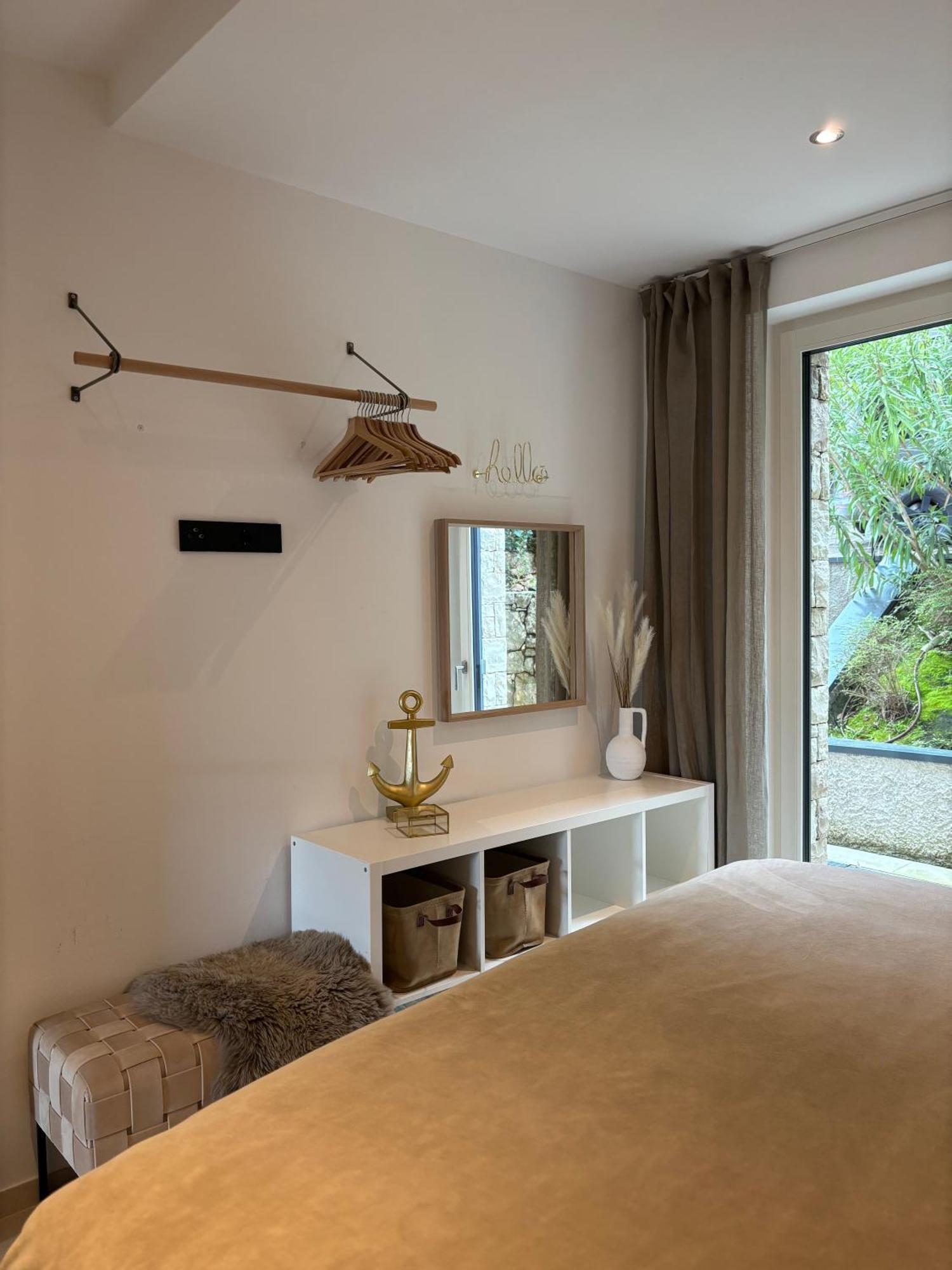 Le Rocce Apartment Torri Del Benaco Luaran gambar